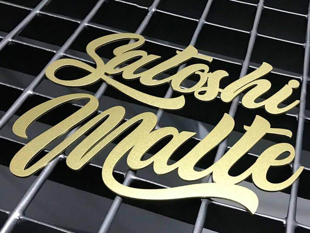 Carteles y Letreros 3 Name letters in sandblasted microshot brass
